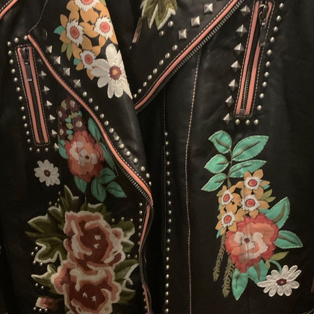 DOUBLE D RANCH BACKWOODS BARBIE  2020 JACKET  SIZE 2X NWT - Picture 4 of 7